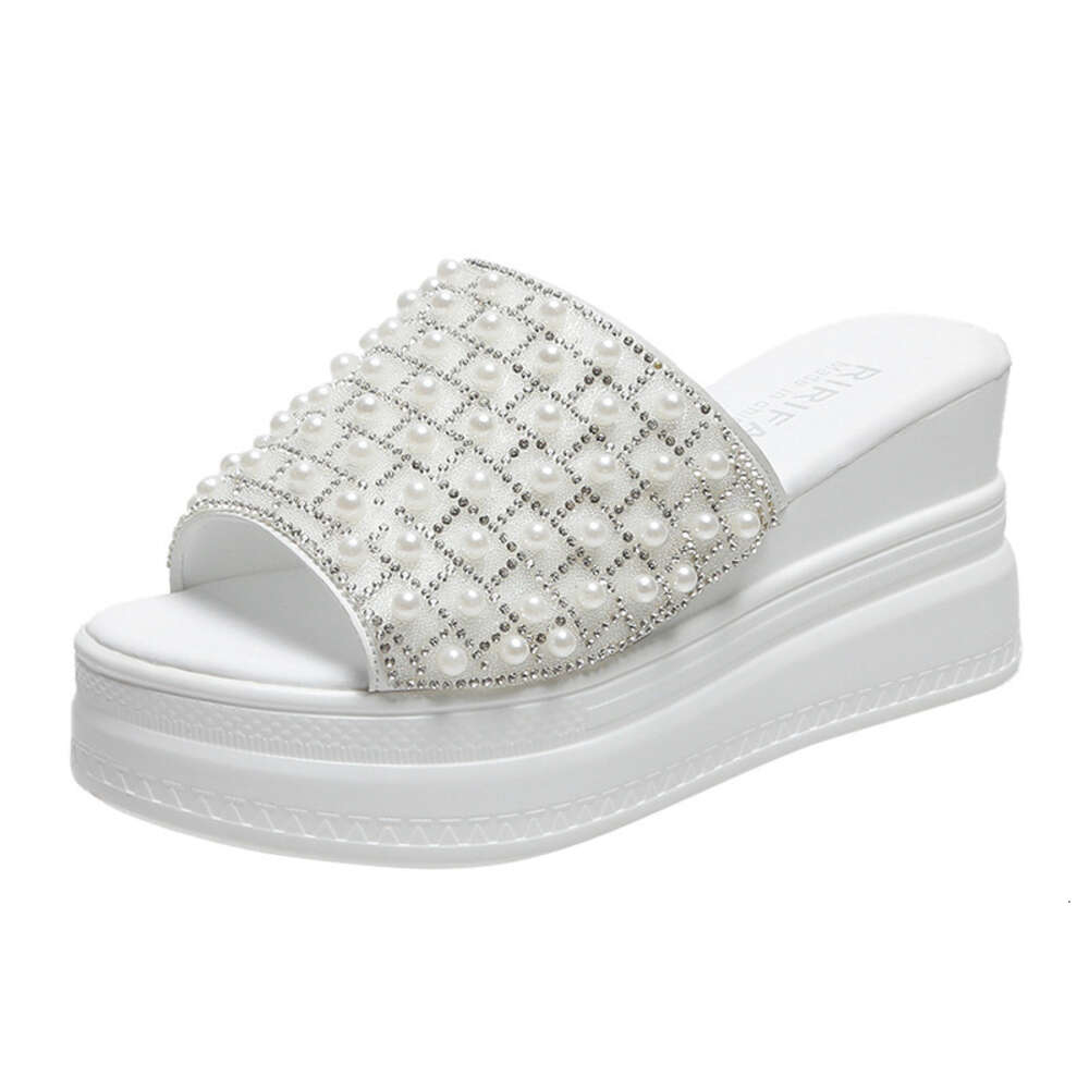 2024 Summer New Style Outward Wearing Matsu Cake Thick Sole High for Women's Sequin Pearl Slop Heel Cool Slippers ddmythur