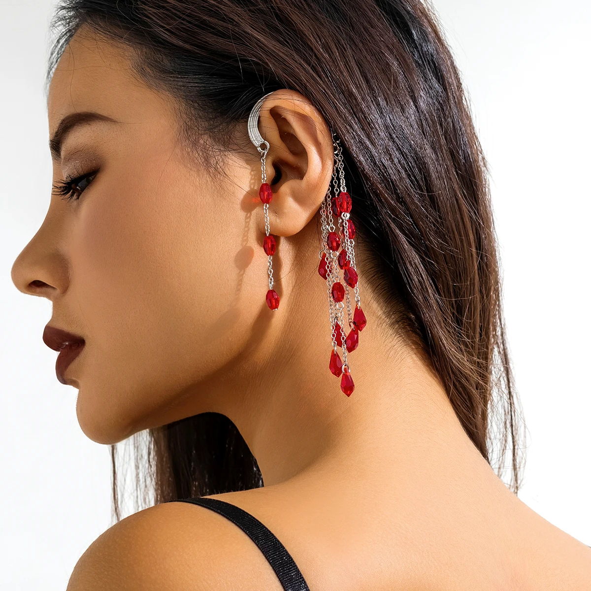 Ingemark 1PC Long 2025 Tassel Red Crystal Clip Earring for Women Wedding Bridal Elf No Piercing new Fake Cartilage Ear Bone Clips Jewelry