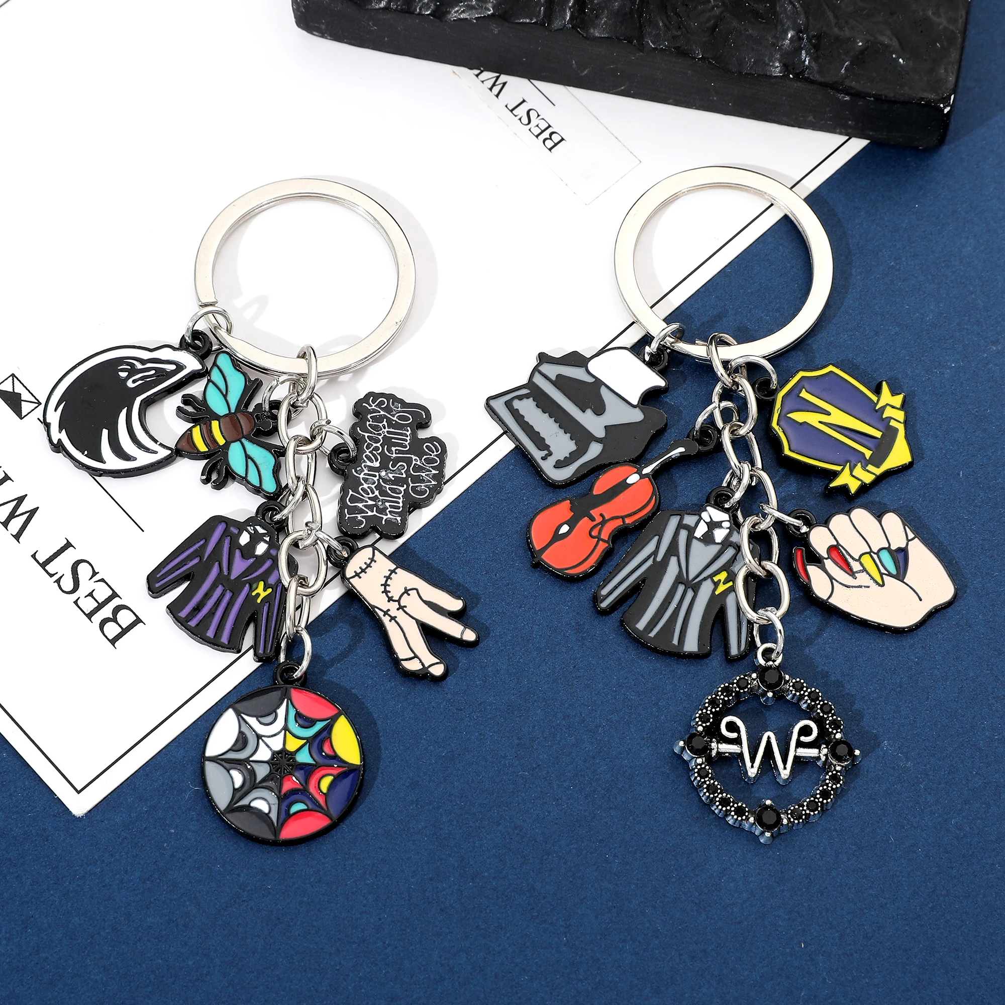 New Style Wednesday Addams Keychains Addams Family Pendant Key Chain for Men Women Jewelry Gifts Cosplay