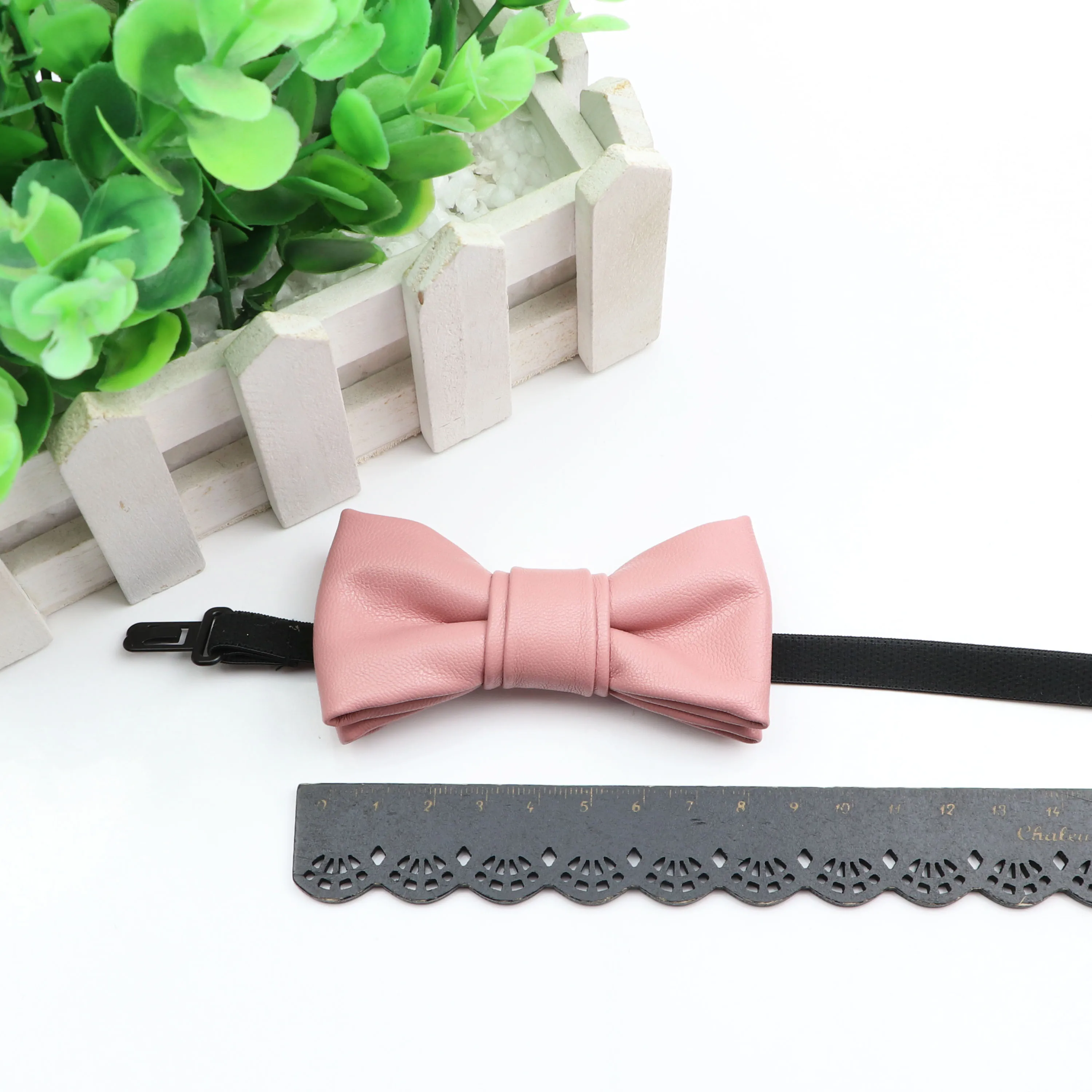 Classic High Kids Quality PU Pattern Leather Ties Butterfly Wedding Party Bowtie Solid Color Bow Tie For Boys Gilrs Party Gifts smile