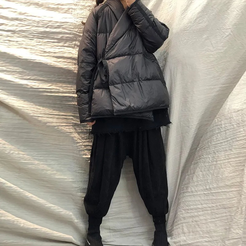 Winter womens down jacket warm retro short white duck down jacket fashionable solid color loose thick coat womens street clothing 241108