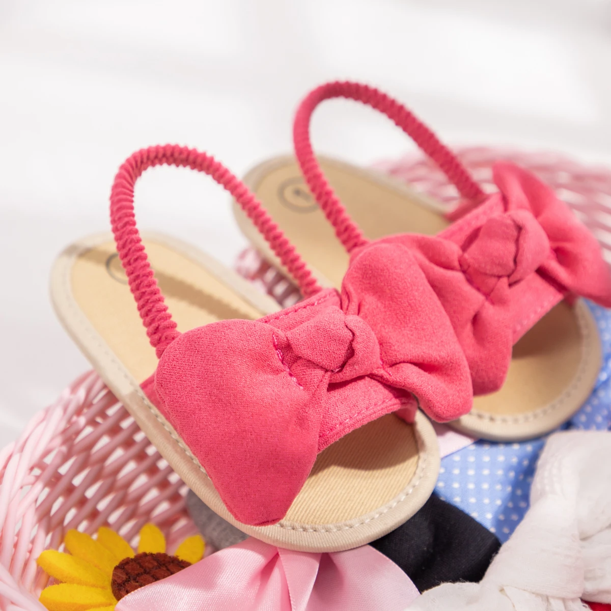 Summer Baby Infant Girl Sandals Princess Flat Anti-Slip Cotton Sole Light Weight Toddler Crib Shoes Newborn 2025 new Girl Canvas Sandals