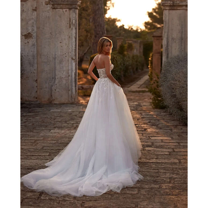 Nova Milla A E Dresses Bridal Gowns Appliqued Sweetheart Split Boho Wedding Dress Illusion Bone Bodice Sweep Train Backless Vestidos De Novia Ppliqued