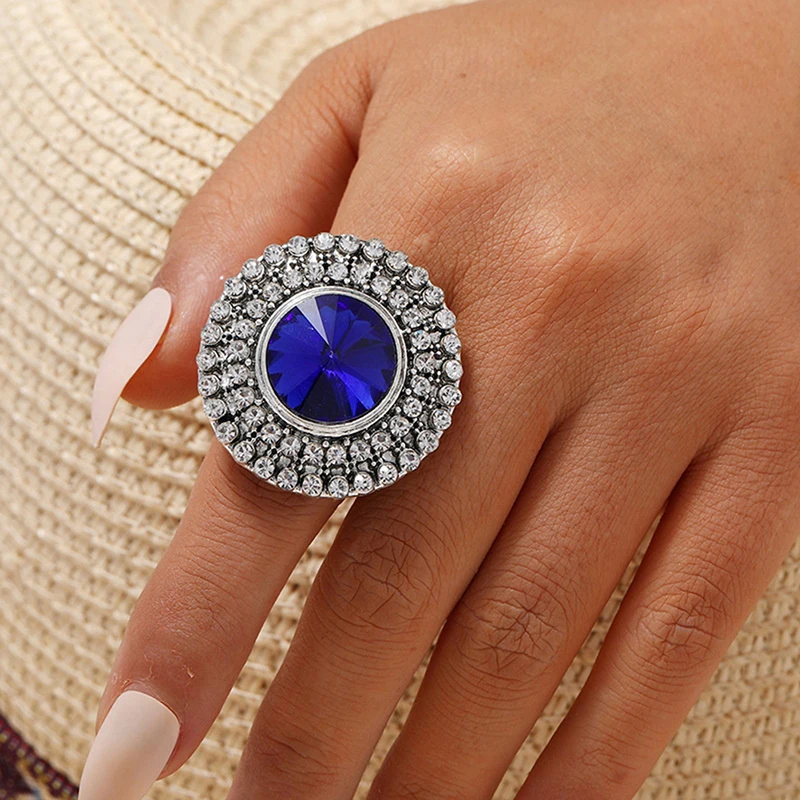 Stone Crystal Unique Boho Ring Big Round Rings For Women Vintage Female Wedding Party Jewelry Birthday Gift smile