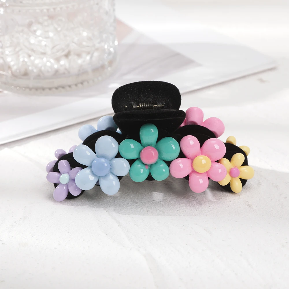 Cute Colored Veet AWAYTR Flower Hair Claws Headwear Women Girls ddmysmile Korean Sweet Acrylic Hair Clip Hair Accessories Smile