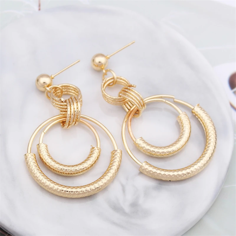Exaggerated Hanging New Tube Earrings Multi-layers Metal Round Pendants Dangle Earrings for Women oorbellen voor vrouwen smile