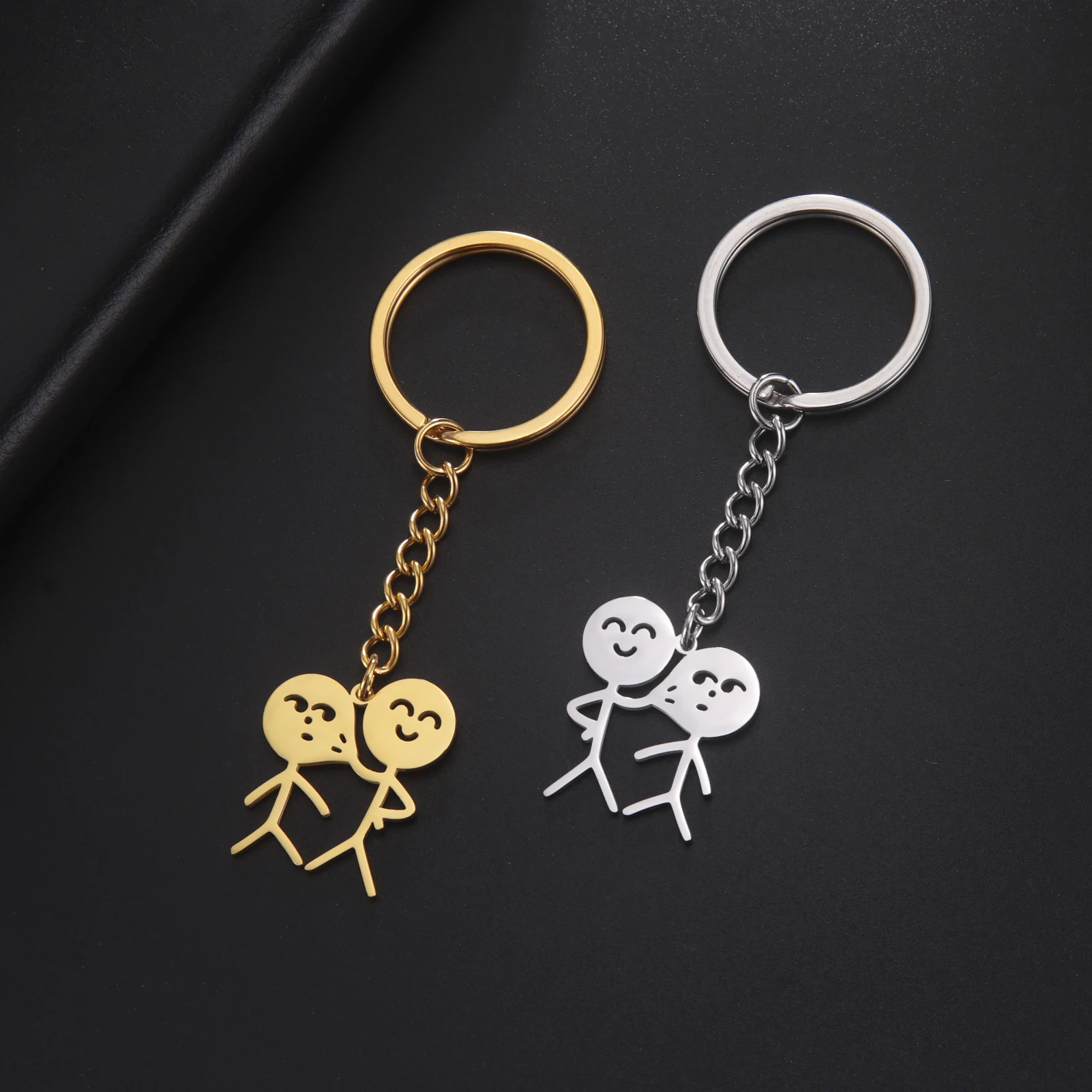 Akimbo Pinched Personality Creative Face Little Man Pendant Keychain For Women Men Car Bag Charm Pendant Keyrings Couple Gift smile