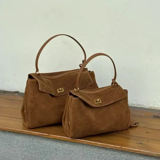 Women Suede Leather Bag Gold Buckle Handbag And Purses Designer Bags Fashion Lady Trend Satchel New Zipper Style Check BagVoyage