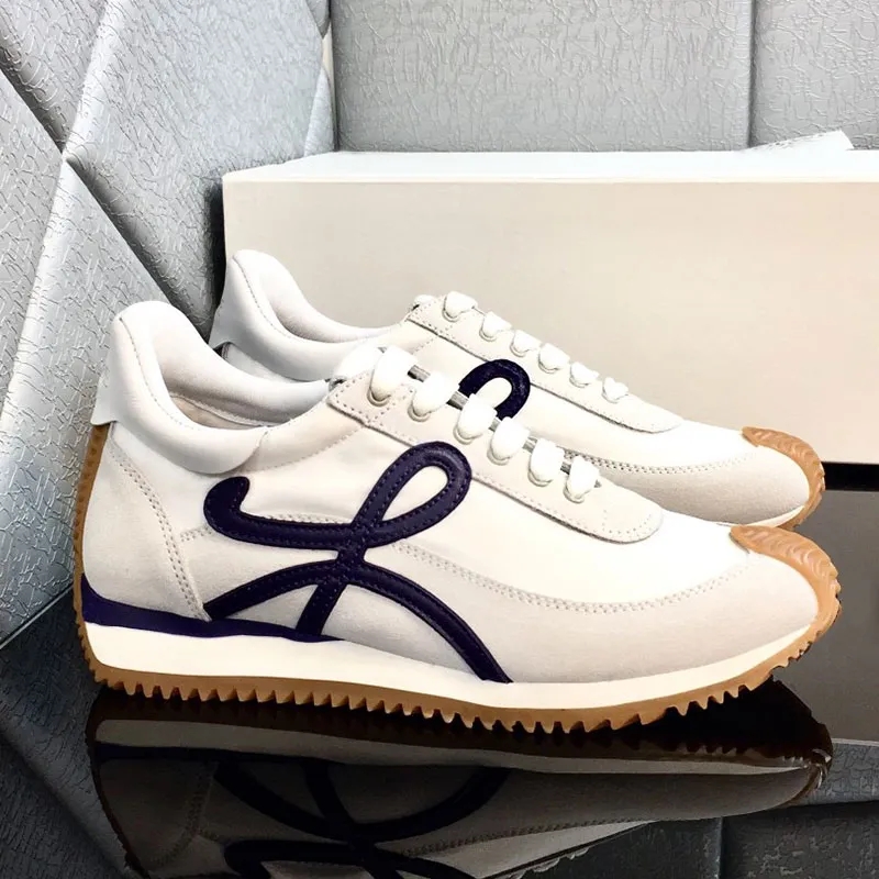 Designers casual shoes Flow Runner in nylon and suede Lace up sneaker with a soft upper and honey rubber waves sole top cowhide Mens womens shoes