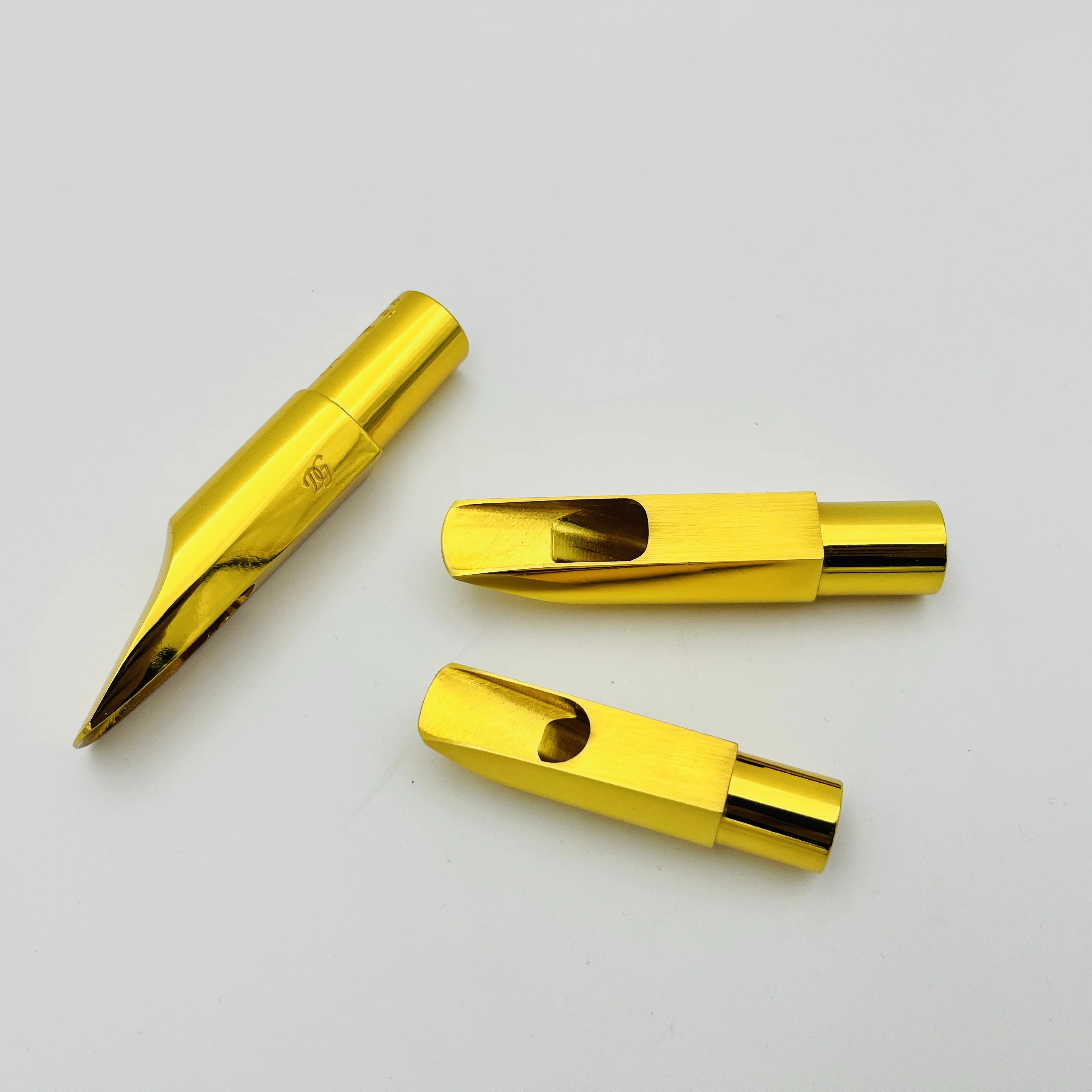Metal Sax Mouthpiece DG Alto Soprano Tenor 5 6 7 8 9 Golf Plated Saxophone Mouthpiece Woodwind Interstument smile
