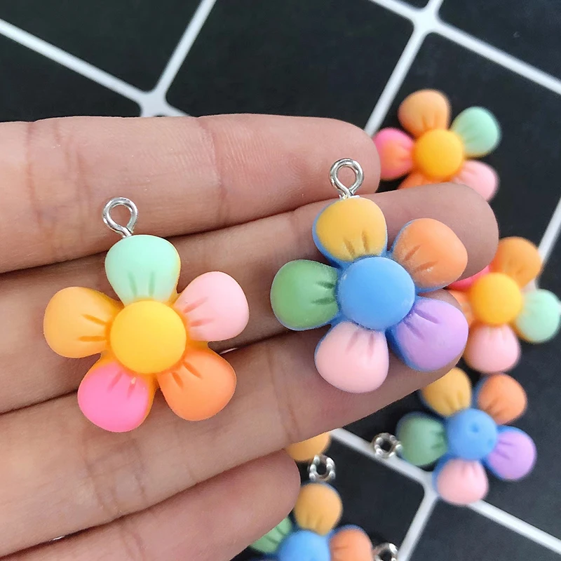 Colored 10pcs Korea Resin Five Petaled Flower Earring Charms DIY Pendants Accessory For Keychain Hair Rope Cute Jewelry Make smile