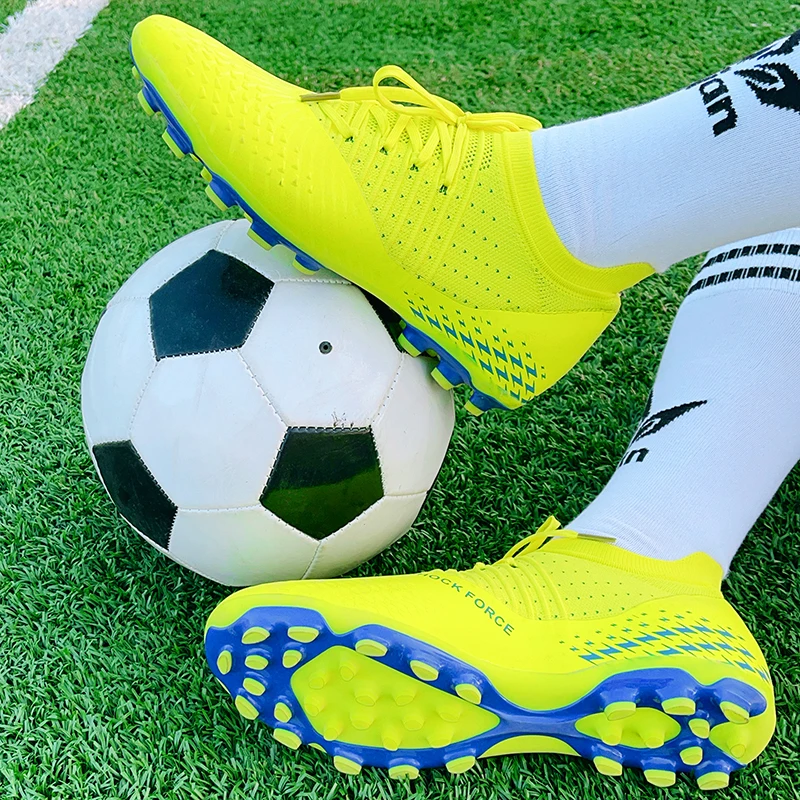 Men Knit Football Cleats Fashion Youth Soccer Shoes Football Training Trainers Breathable Society Campo Non Slip Sports Footwear