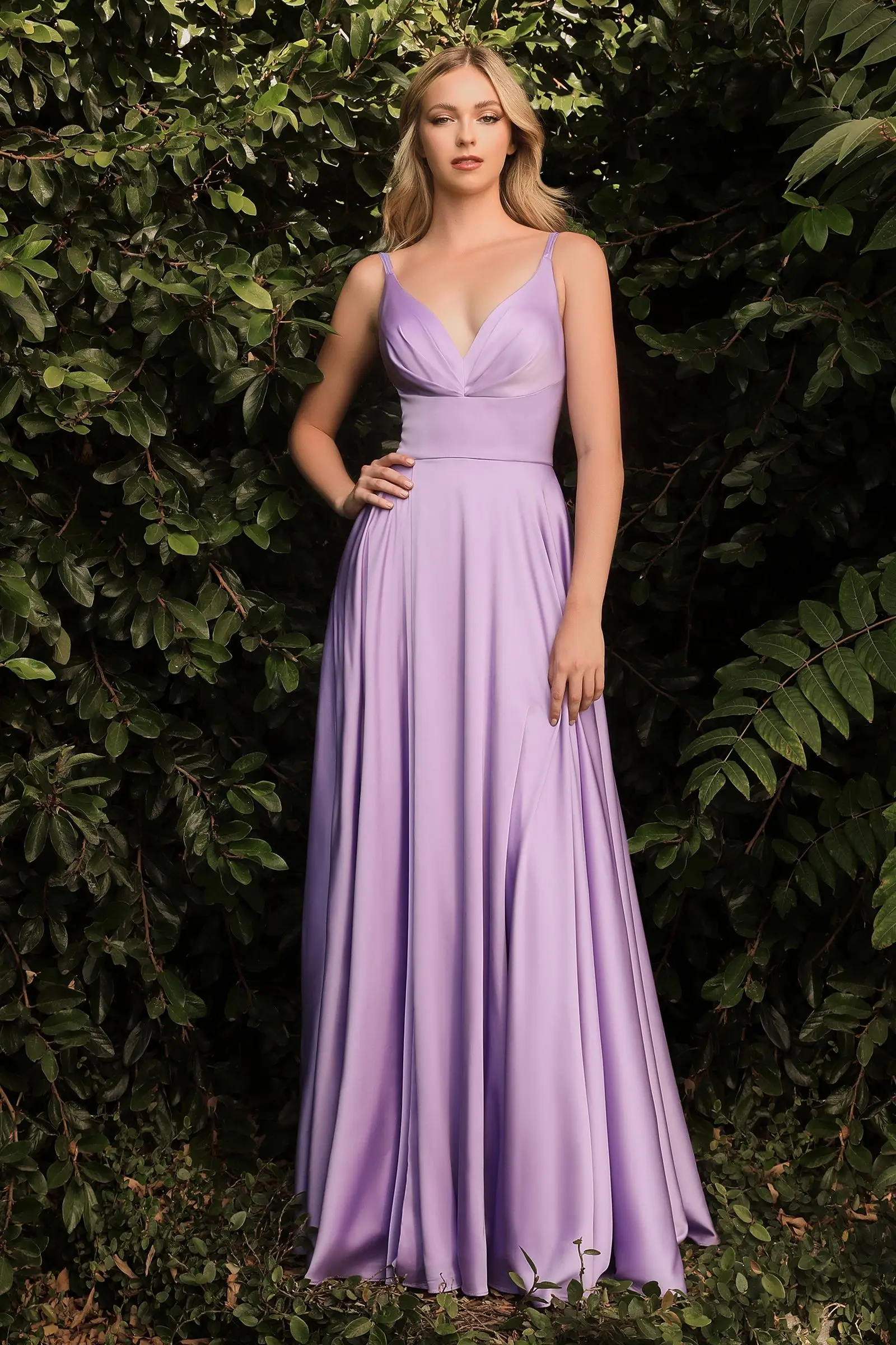 Long Evening Dresses Elegant Women Formal Party Gown Spaghetti 2025 Strap A Line Front Slit V new Neckline Simple Prom Dress