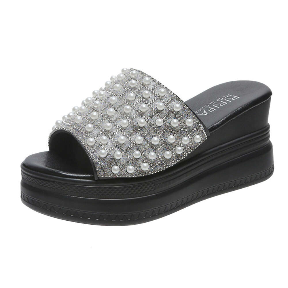 2024 Summer New Style Outward Wearing Matsu Cake Thick Sole High for Women's Sequin Pearl Slop Heel Cool Slippers ddmythur