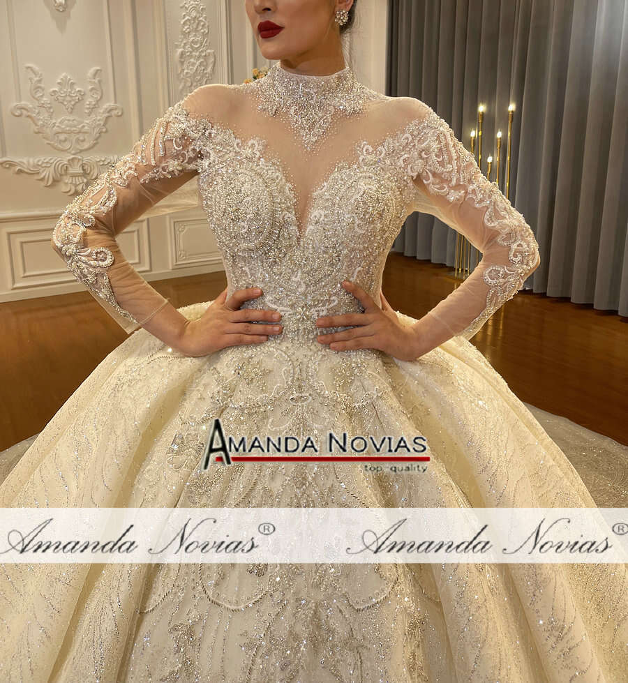 Customized Lace Wedding Dress For Mariage With Long Cape NS