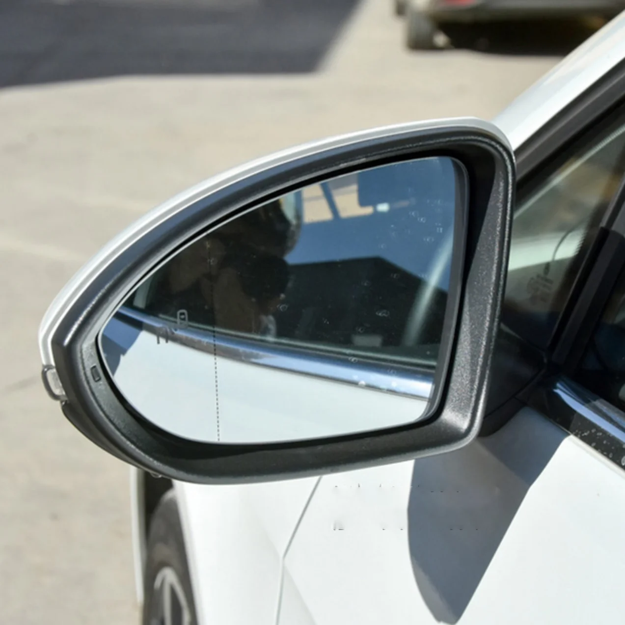 Heated Side Rear Mirror Glass blind spot assist For VW GOLF 7 7.5 VII GTI MK7 GTD GTE R-line 2013-2020 Left Right