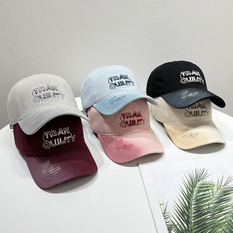 Free shipping New Designer Baseball caps hat Men Women fitted hats Luxury embroidered baseball cap Sun Hats Adjustable cap V-9