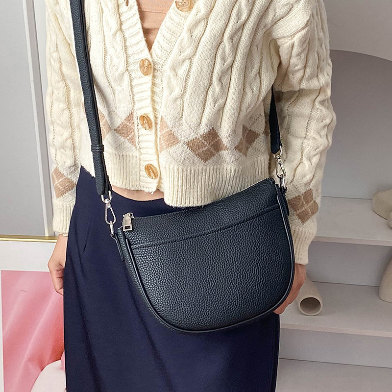 2025 Designer Women's New 3 2024 Single Shoulder Crossbody Bag Women