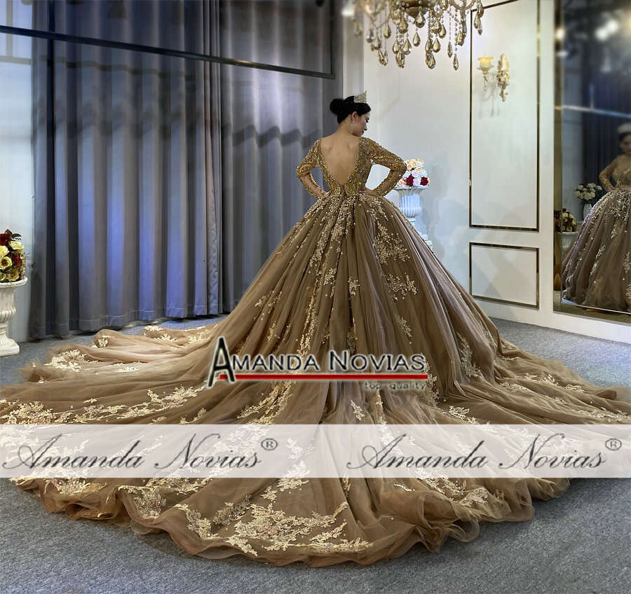 Customized Champagne Color Wedding Dress Full Beading With Lace Veil
