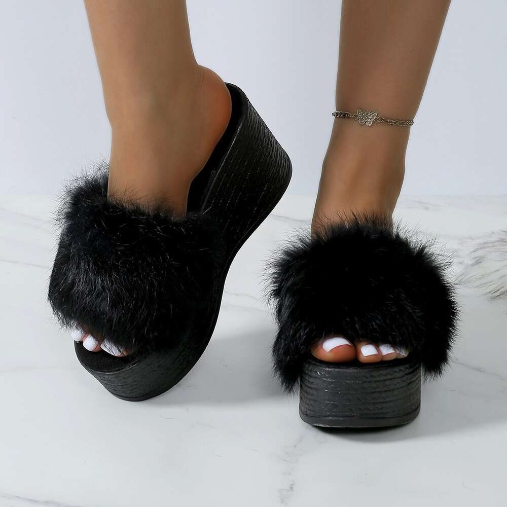 Women's Shoes. Slope Heel Slippers, Sponge Cake Waterproof Platform, Plush Straight Line Beach Shoes, Women's ddmythur