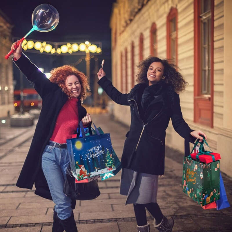 Christmas Festive 8pcs Christmas Gift with Handles - Durable Non-Woven Holiday Tote Bags for Party Favors & Presents