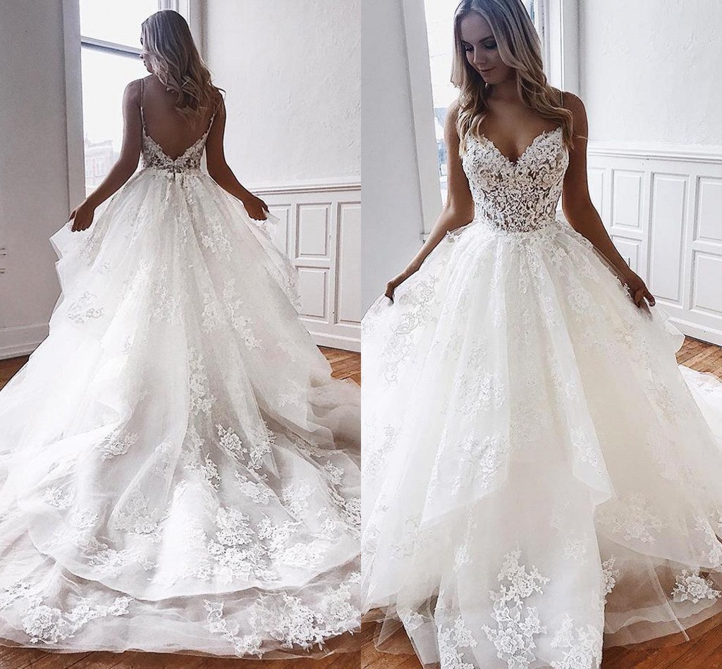 Open Sexy Back Lace Tulle Wedding Dresses A E Spaghetti Straps Appliques Beads Ruffles Long Tran Bridal Gowns BC ppliques