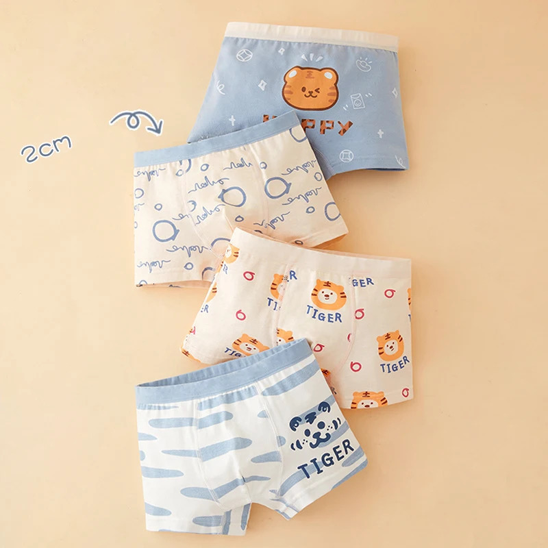 Cotton Kids Underwear Korean Cartoon Car Boxers for Boys Teenage Plaid Panties Shorts Boy Cute Underpants 2 4 8 12 14 Years 240409