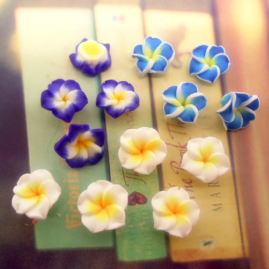 Mini 30pcs Tiny 10mm Small Flatback Polymer Clay Frangipani Flowers For Stud Earrings Jewelry Making Microlandscape Decorations smile
