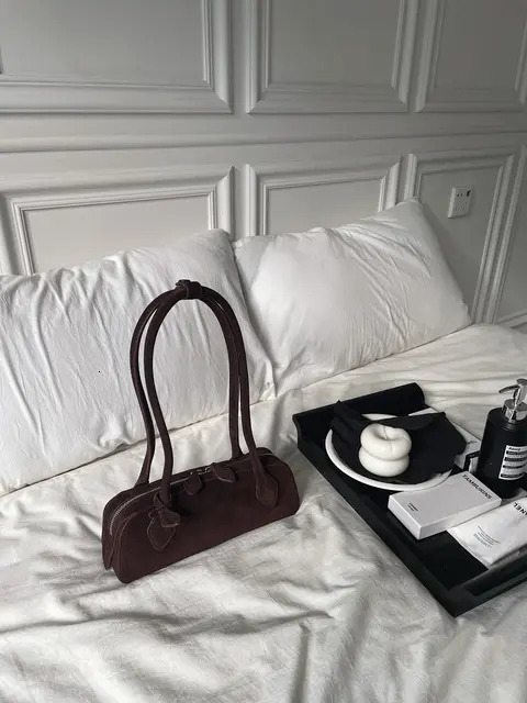 Customized Slender Sausage Shape French Niche Commuting Tote Matting Chamois Long Handle Women Handbag Armpit Shoulder Bag Suede