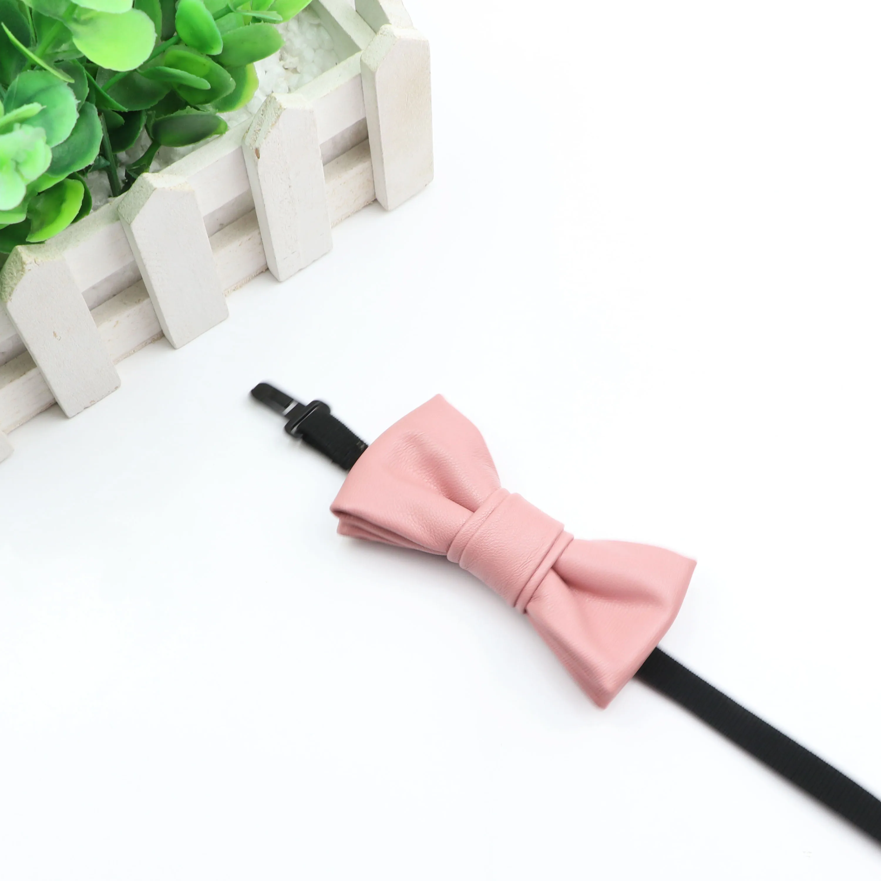 Classic High Kids Quality PU Pattern Leather Ties Butterfly Wedding Party Bowtie Solid Color Bow Tie For Boys Gilrs Party Gifts smile