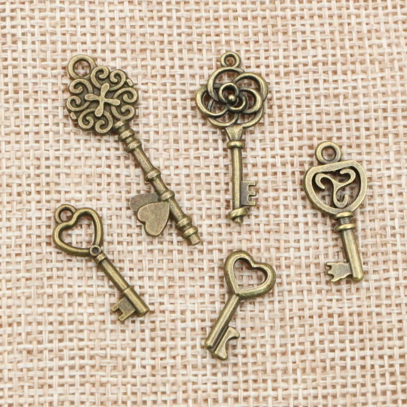 40pcs Key Charms Pendants Antique Bronze plated Metal Retro Slower Heart Keys Charm DIY Jewelry Making Accessories Necklace