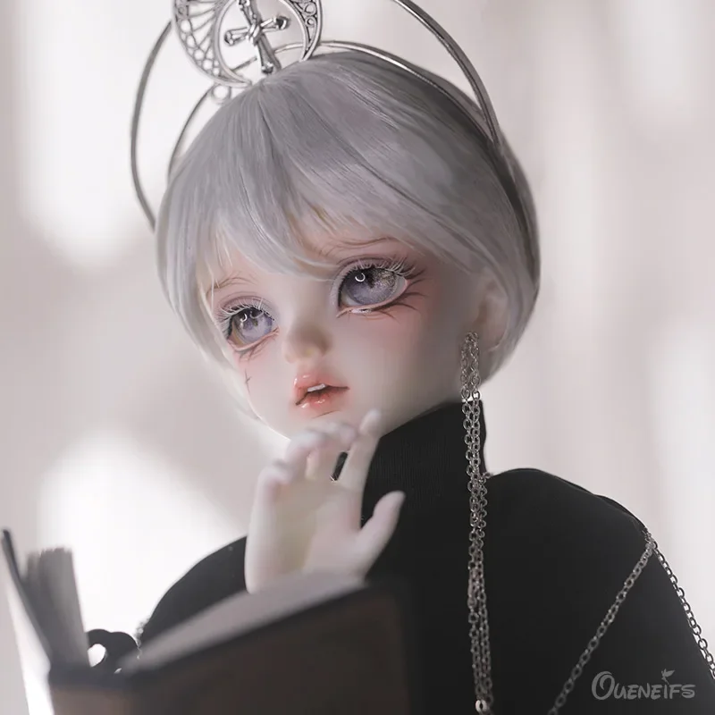 BJD Satani 1/4 Doll British style Fullset Of White Long-sleeved Shirt With Black CapeToys Resin Gifts Dolls smile