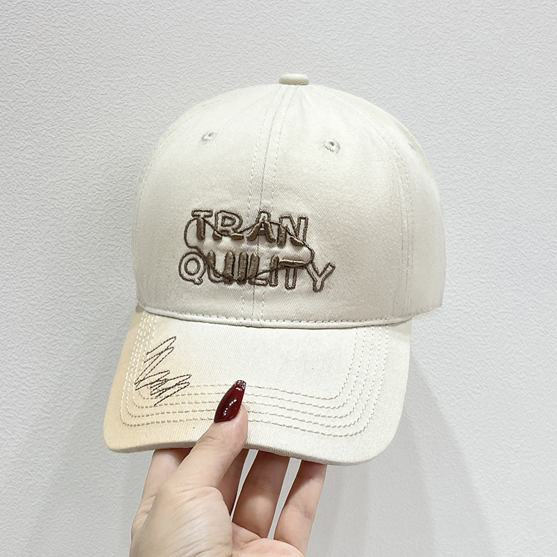 Free shipping New Designer Baseball caps hat Men Women fitted hats Luxury embroidered baseball cap Sun Hats Adjustable cap V-2