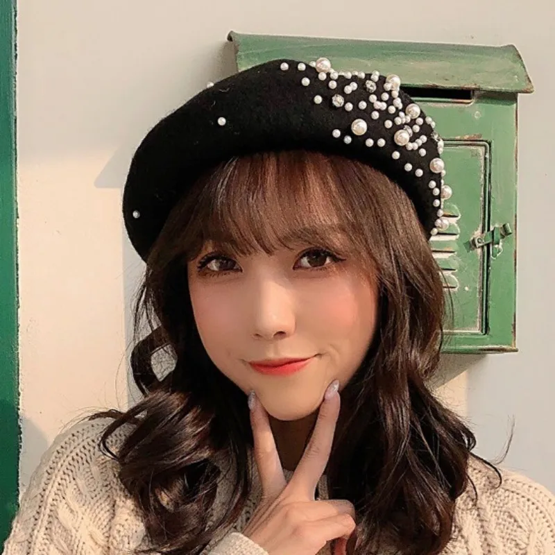 ddmysmile Pearl New Beret Women Hat Solid Color Vintage Cashmere Female Flat Hats Retro French Artist Berets Caps Autumn Winter Wool Cap Smile