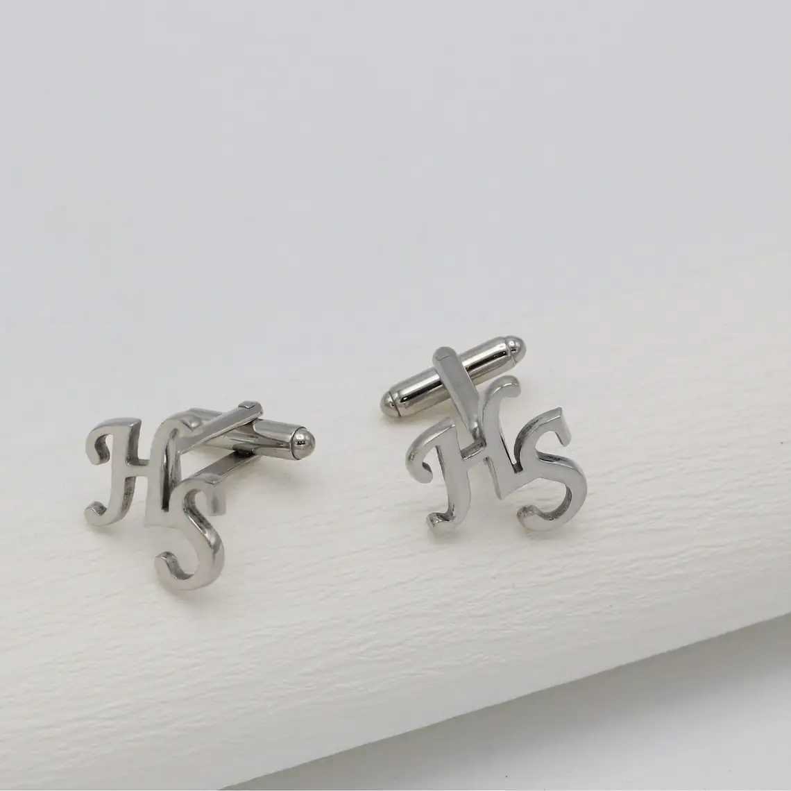 Tangula Customized Mens Initial Cufflinks Stainless Steel Personalized Letter Cufflinks Wedding Jewelry Gifts W241109