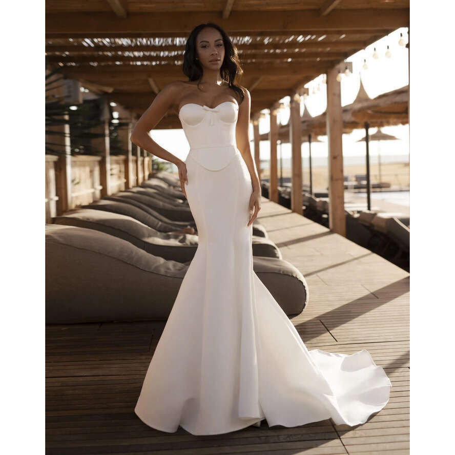 Sweetheart Necke Satin Mermaid Bridal Gown - Elegant Backless Wedding Dress With Sweep Train 0218