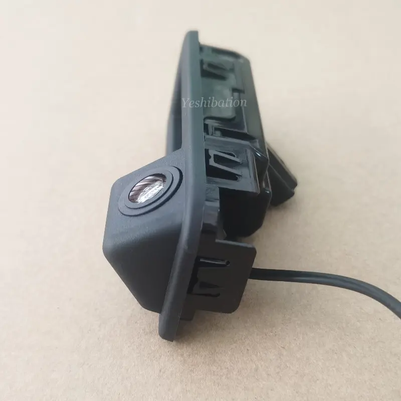 Camera View Car Rear Trunk Handle Camera For Skoda Rapid FL 2016~2021 ddmysmile Back Up Reverse Camera RCA & Original Screen Compatible Smile &