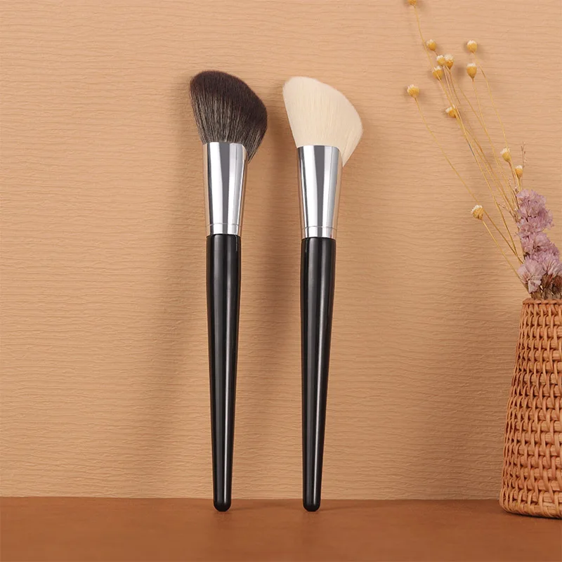 OVW 1PCS Angled new Contour Brush Face Cheek Overall Setting Brush Makeup Contour Brush of Powder Brush 2025 Cosmetic Beauty Make Up Tool