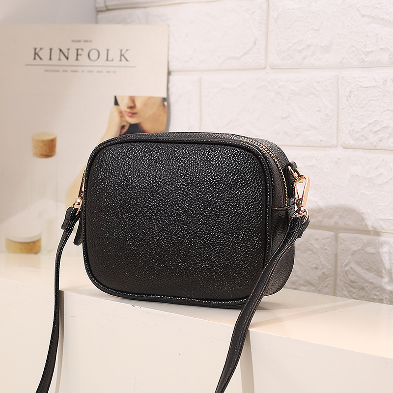 New Single Shoulder 2024 Versatile Fashion Crossbody Women's Small Square Bag