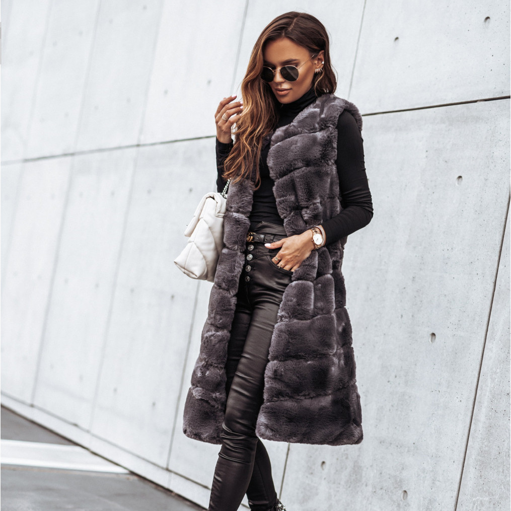 Designer fashion versatile women's autumn and winter round neck fur long vest jacket