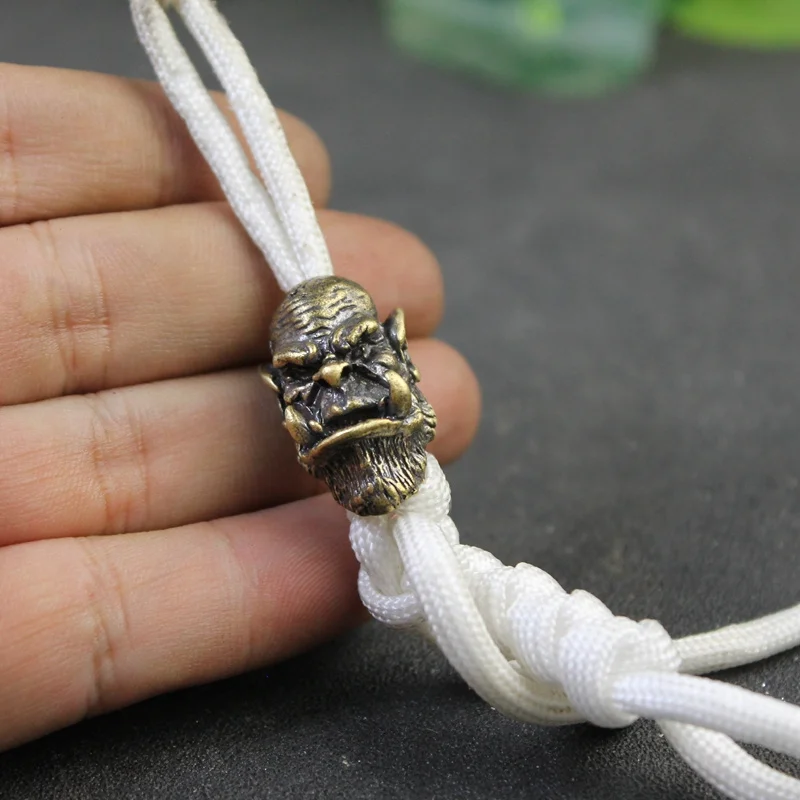 Orcish Chief Brass Warrior Knife Beads DIY Paracord Rope Accessories Durotan Figurines Lanyard Pendant EDC Outdoor Tool Hanging smile