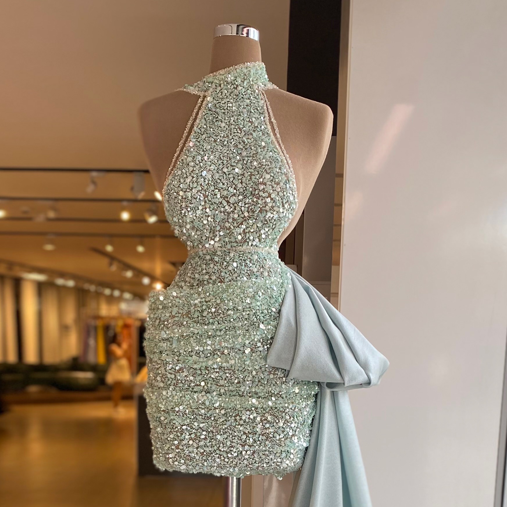 Mint green Cocktail Dress side train halter sequins Short mini prom dress Backless party homecoming graduation dresses for special occasion