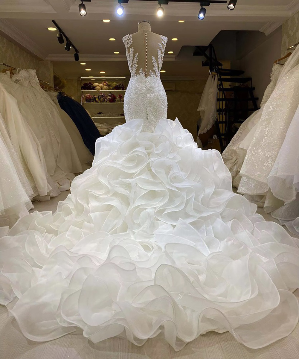 Exquisite Custom Made Plus Size Long Sleeve A-Line Wedding Dress with Trail & Chic Details for Modern Brides Free shipping Free shipping