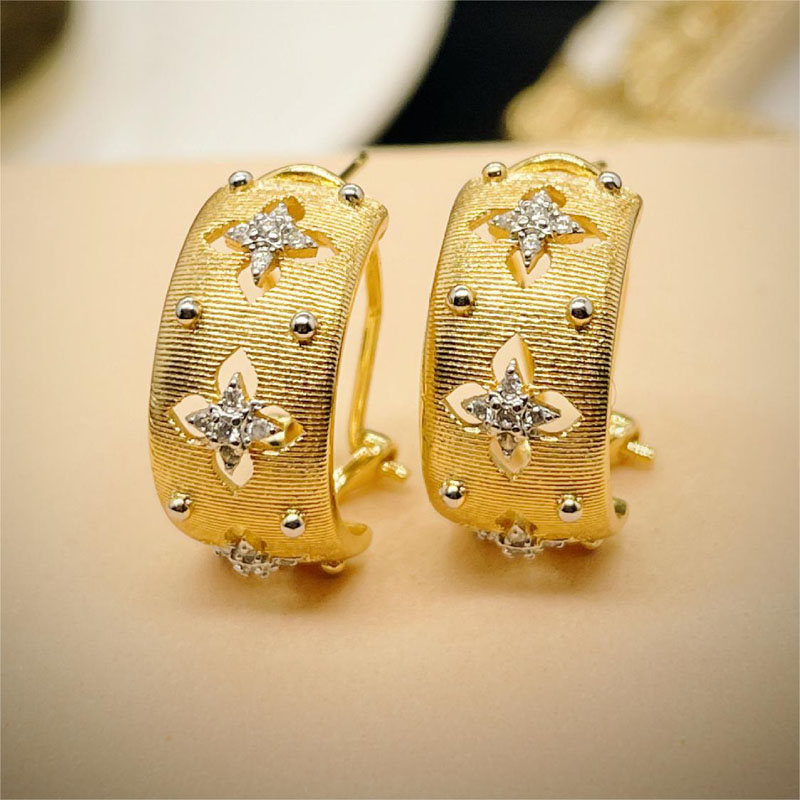 18K Gold Plated Vintage Clover Stud Earrings with Handcrafted Italy Court Style Luxury Buqlt Brand Star Designer Earring Earings Ear Rings Jewelry Gift