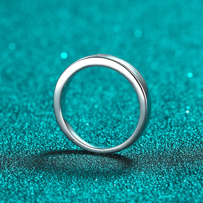 Moissanite Trendy Solitaire 0.1ct Ring Women Men S Sier D Color Round Moissanite Dia Engagement Ring Pass Tester Gift smile