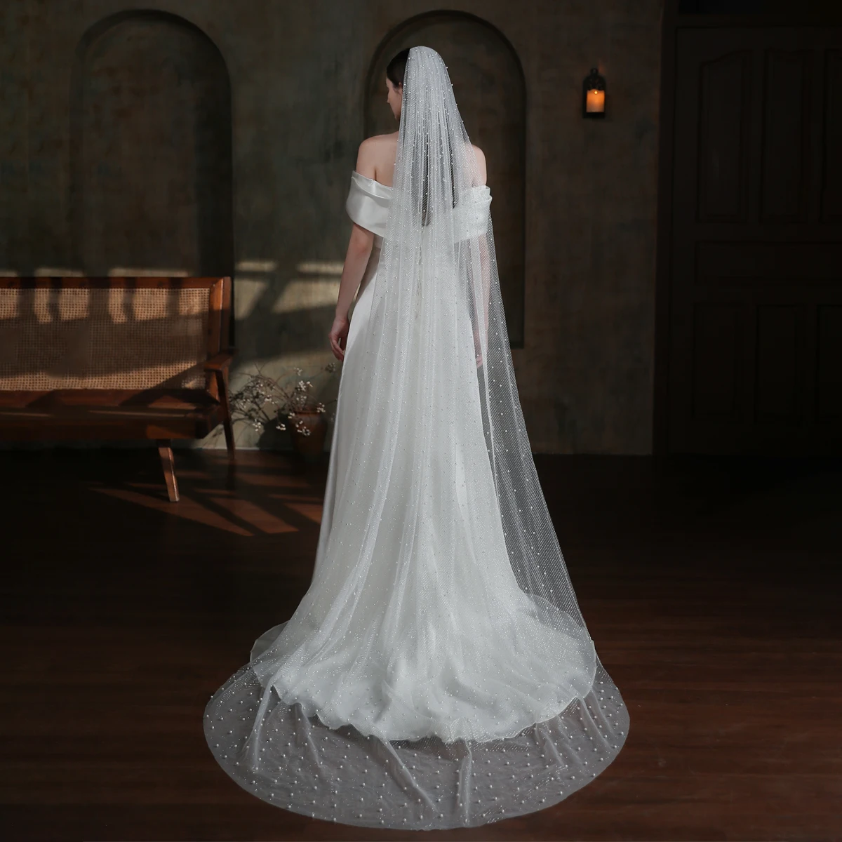 Bridal V865 Exquisite Wedding Cathedral Veil 1-T Tulle Pearls Sier Sequined Long White Brides Veil ddmysmile Women Marriage Accessories Smile