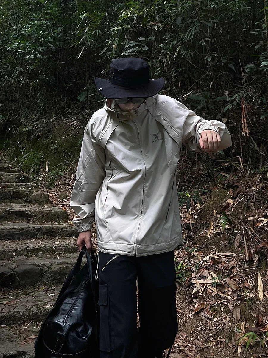 MADE EXTREME 2022 New Men's Hooded Jacket Men's Outdoor Sports Jacket Gorpcore Waterproof Jacket