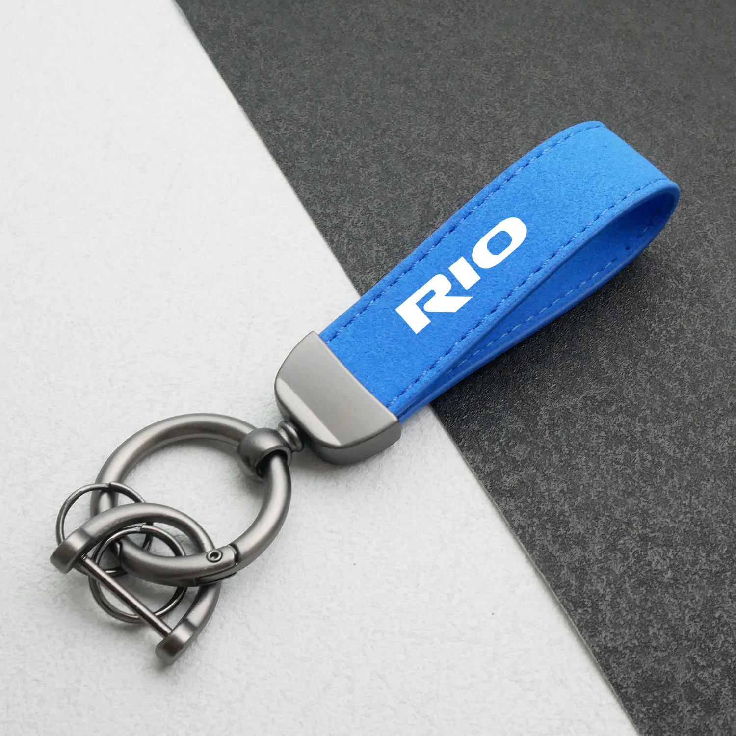 High-Grade Leather Suede Keychain Car new Sport Key Ring With Horseshoe Buckle For 2025 Kia Rio Styling Accessories