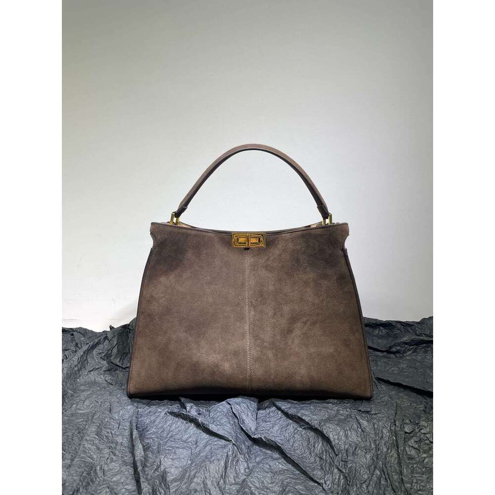 New kitten handbag commuting women's shoulder tote bag large capacity suede leather