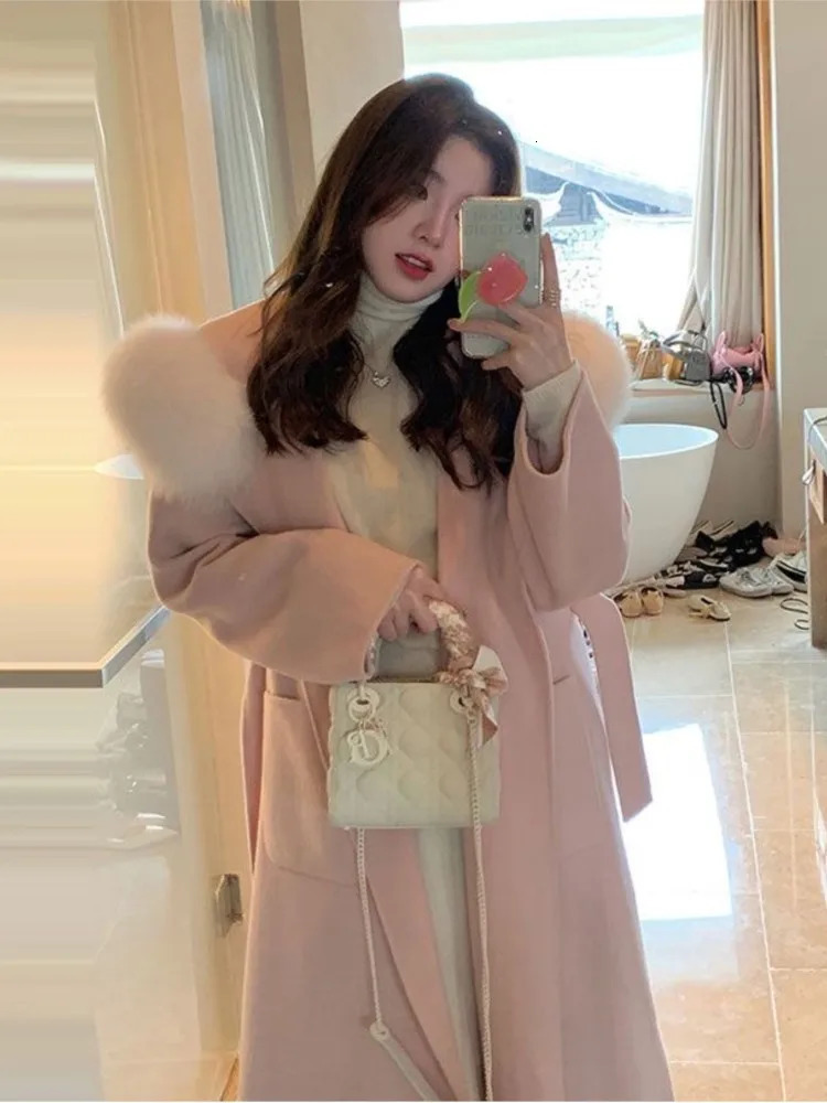 Womens elegant pink sweet wool jacket fur collar casual loose fit Korean style warm jacket with winter hooded Christmas jacket 241108